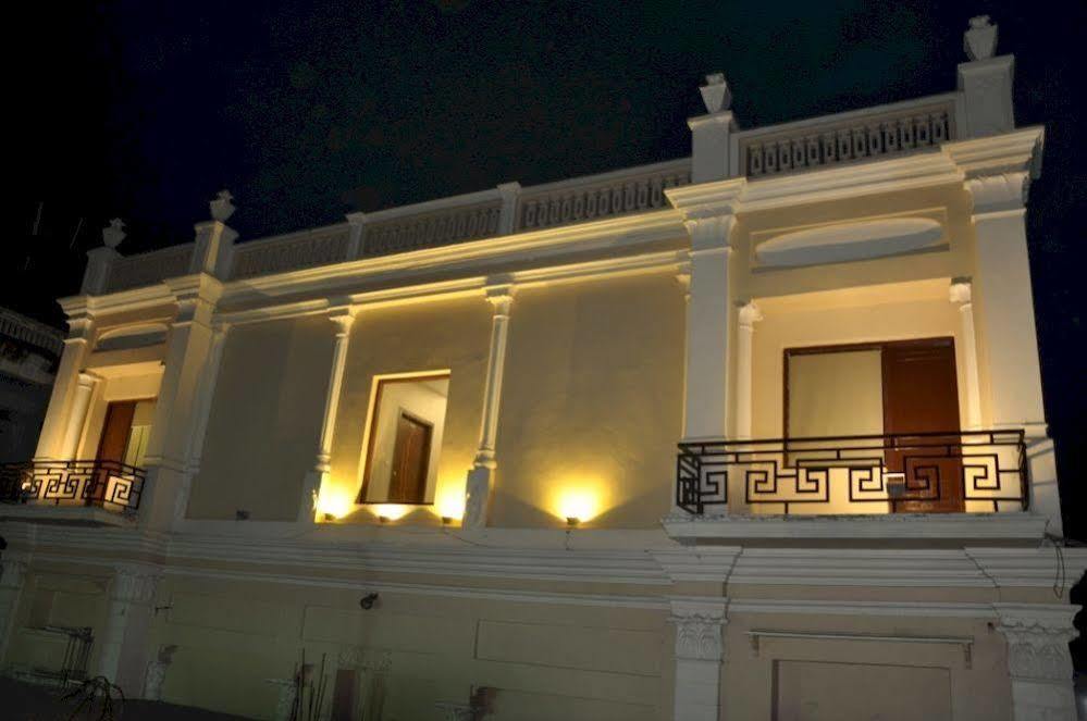 Fabhotel Basera Amritsar Ngoại thất bức ảnh
